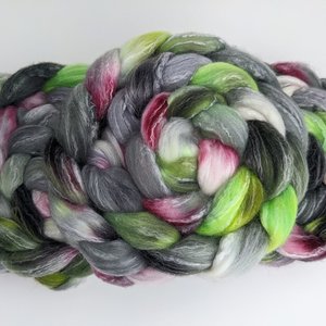 Hand Painted Top / Roving | Polwarth / Bamboo / Nylon | Ghostbusters
