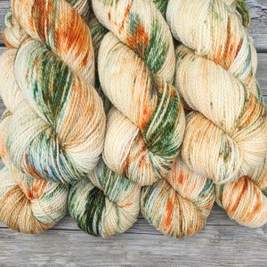 Hand Dyed / Painted Yarn | Fingering Weight |  SW Merino | Whiskey Sour