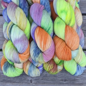 Hand Dyed / Painted Yarn | Lace Weight | Merino / Silk | Out Of This World 
