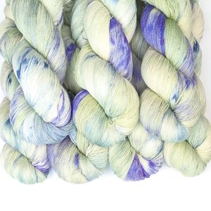 Hand Dyed / Painted Yarn | Lace Weight | Merino / Silk | Escape