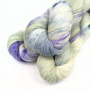 Hand Dyed / Painted Yarn | Lace Weight | Merino / Silk | Escape