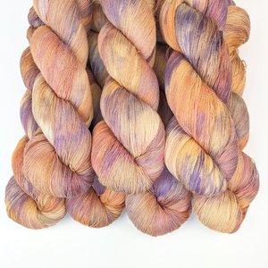 Hand Dyed / Painted Yarn | Lace Weight | Merino / Silk | Mango Tango