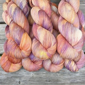Hand Dyed / Painted Yarn | Lace Weight | Merino / Silk | Mango Tango