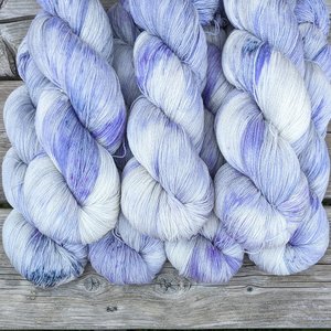 Hand Dyed / Painted Yarn | Lace Weight | Merino / Silk | Potpourri