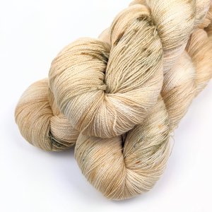 Hand Dyed / Painted Yarn | Lace Weight | Merino / Silk | Sand Storm