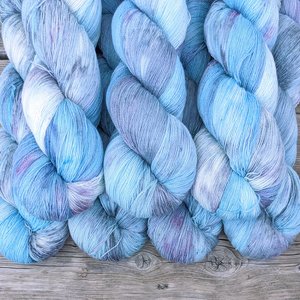 Hand Dyed / Painted Yarn | Lace Weight | Merino / Silk | Skyfall