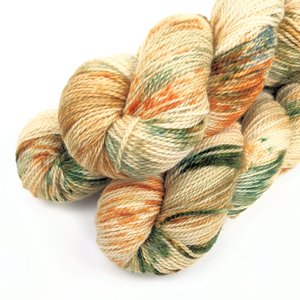 Hand Dyed / Painted Yarn | Fingering Weight |  SW Merino | Whiskey Sour