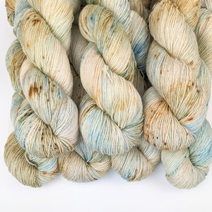Hand Dyed / Painted Yarn | Fingering Weight |  SW Merino / Silk / Stellina | Cast Away