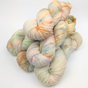 Hand Dyed / Painted Yarn | Fingering Weight | Merino / Camel | Nursery Rhyme