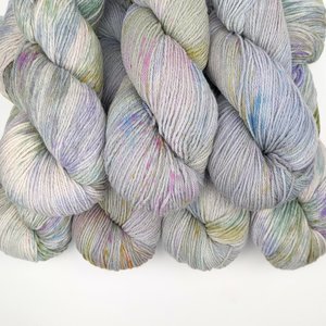 Hand Dyed / Painted Yarn | Fingering Weight | Merino / Camel | Granite