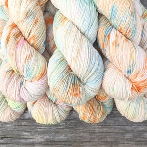 Hand Dyed / Painted Yarn | Fingering Weight | Merino / Camel | Nursery Rhyme