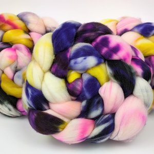 Hand Painted Top / Roving | Superwash 18.5 Micron Merino | Popple