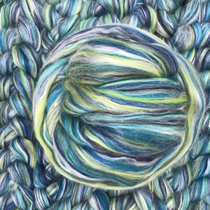 Blended Roving / Combed Top | Merino / Silk | Scuba Diving