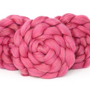 Merino / Firestar Roving - Combed Top - Commercially Blended - Spinning Fiber - Cream Soda