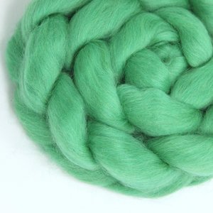 Commercially Dyed Roving | Corriedale | Green