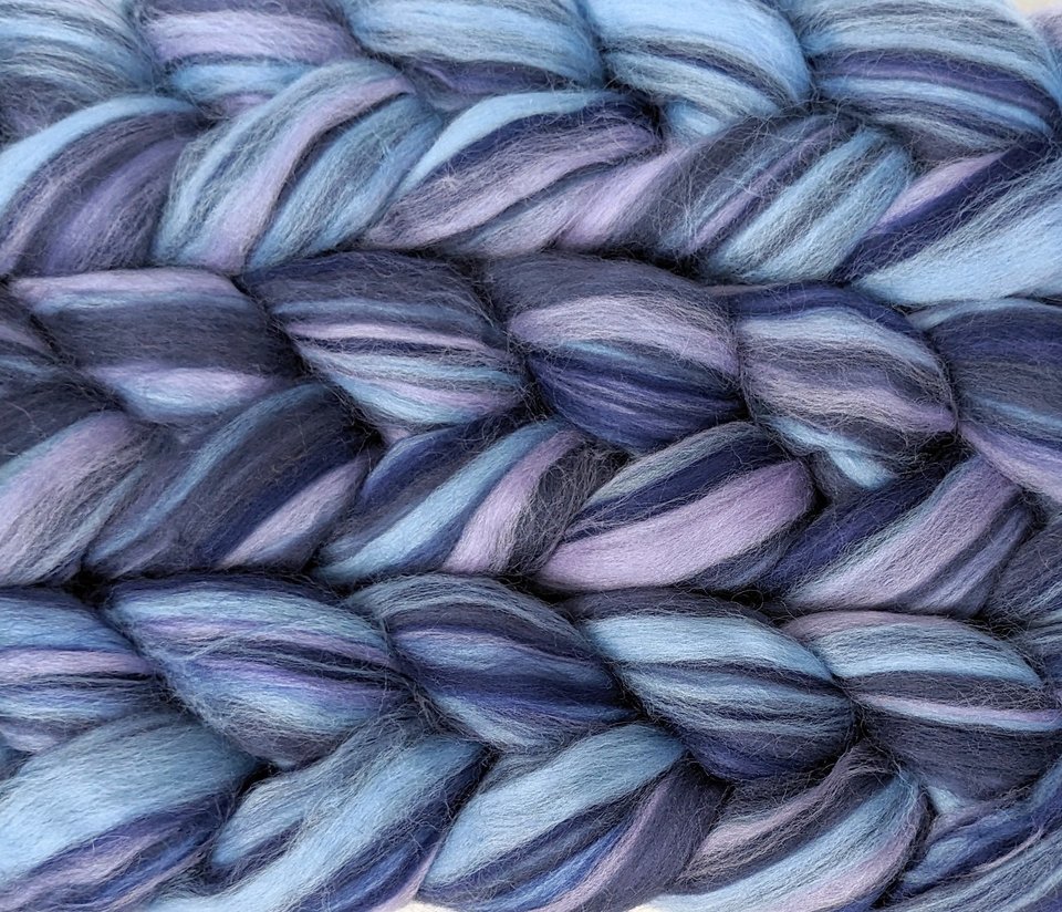 Blended Roving / Combed Top - Merino - Thunderstruck