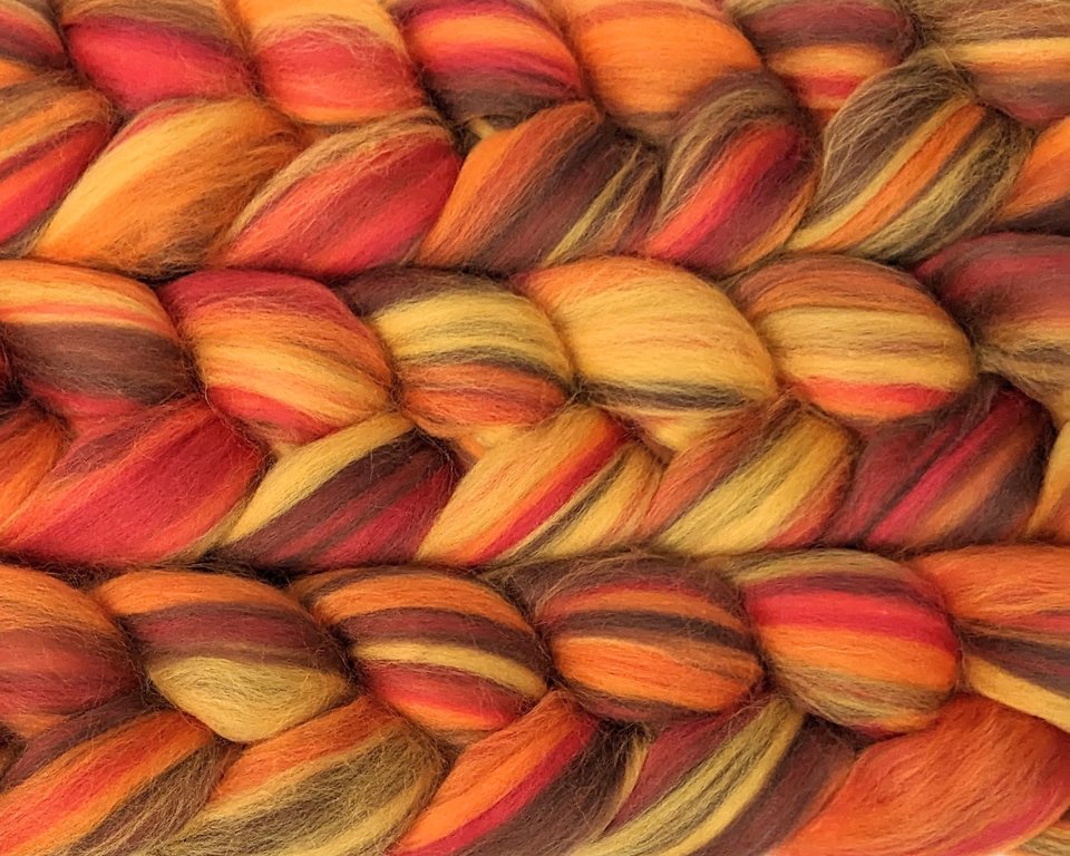 Blended Roving / Combed Top | Merino | Firestruck