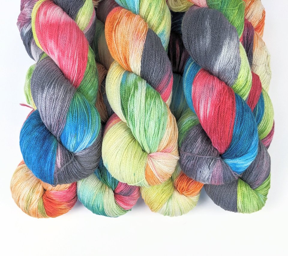 Hand Dyed / Painted Yarn | Lace Weight | Merino / Silk | Blast Off