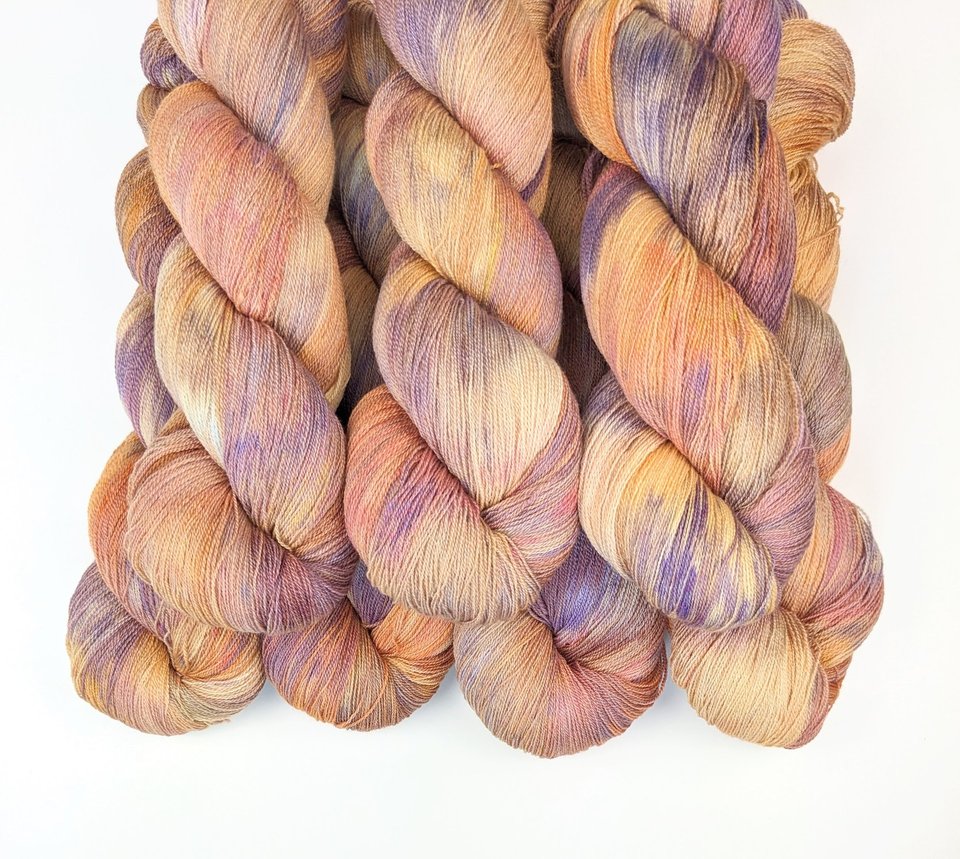 Hand Dyed / Painted Yarn | Lace Weight | Merino / Silk | Mango Tango
