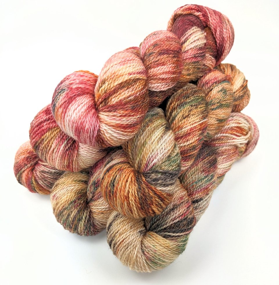 Hand Dyed / Painted Yarn | Fingering Weight | SW Merino / Bamboo | Fireside
