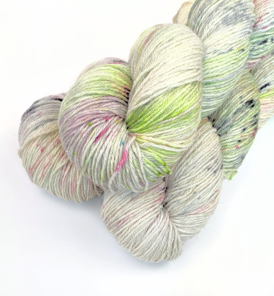 Hand Dyed / Painted Yarn | Fingering Weight |  SW Merino / Silk / Stellina | Slush Puppy
