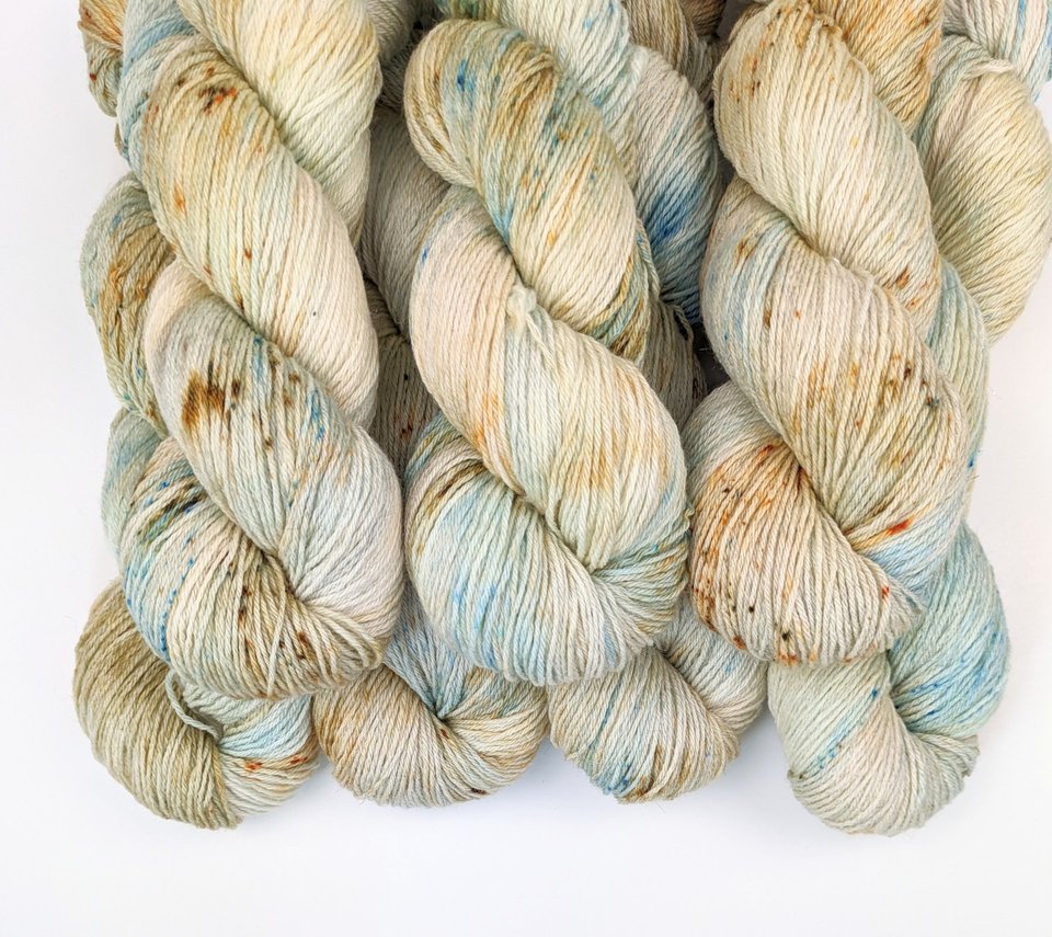 Hand Dyed / Painted Yarn | Fingering Weight |  SW Merino / Silk / Stellina | Cast Away