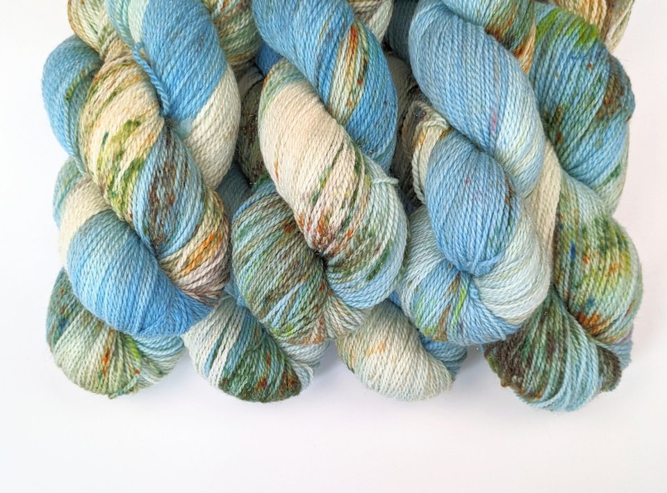 Hand Dyed / Painted Yarn | Fingering Weight | Merino / Nylon / Stellina | Mirage