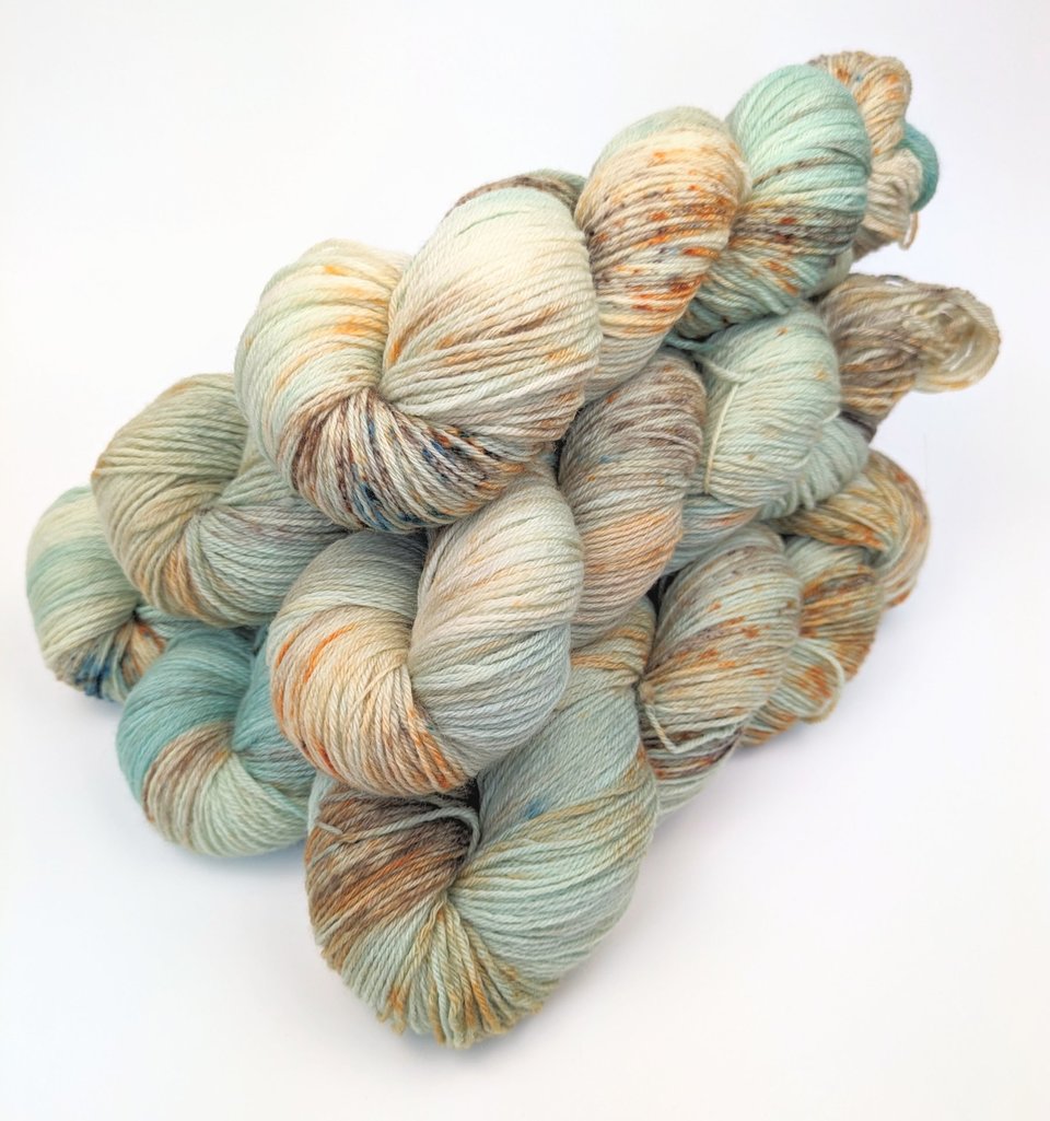 Hand Dyed / Painted Yarn | Fingering Weight |  SW Merino | Pistachio