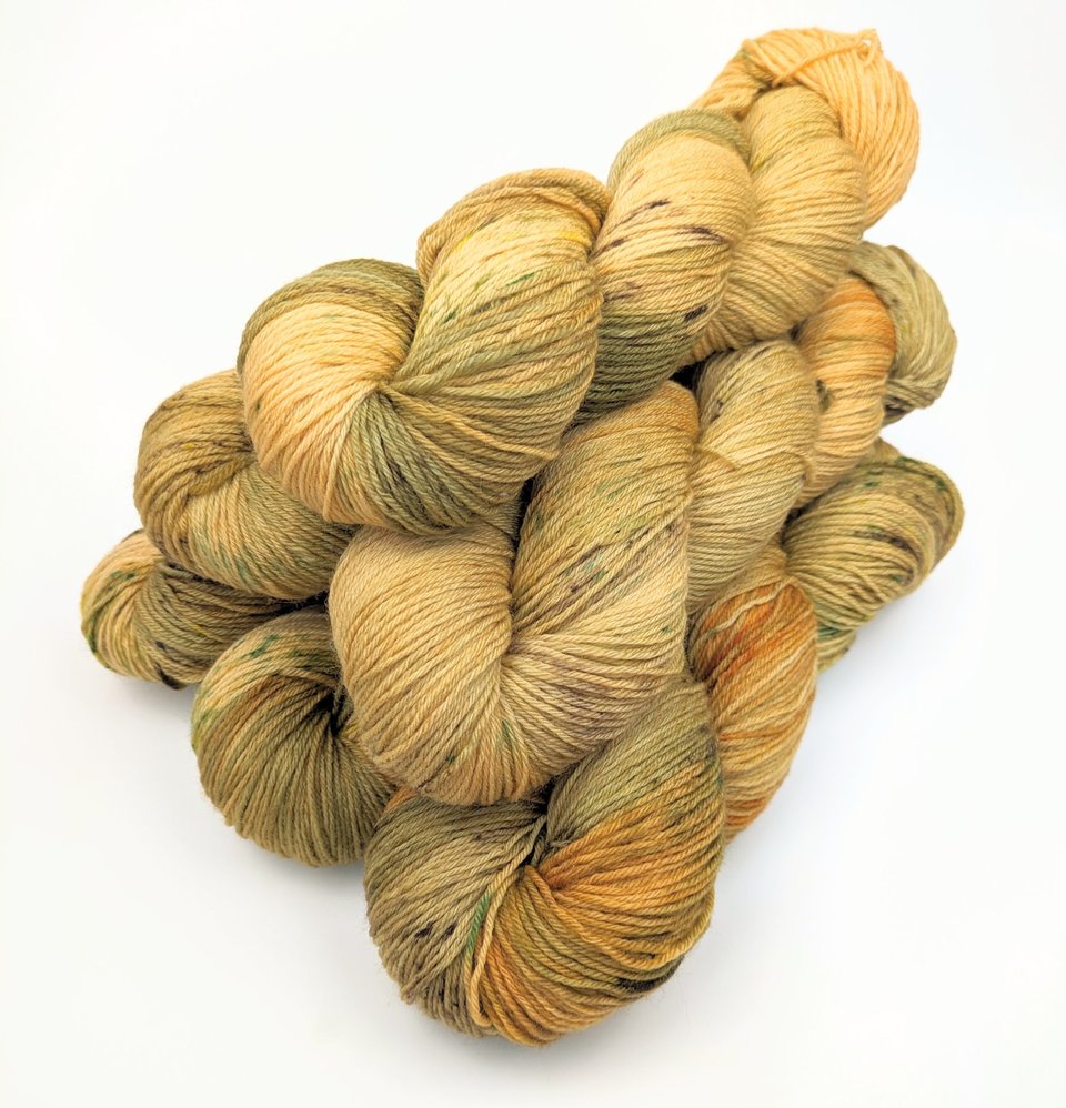 Hand Dyed / Painted Yarn | Fingering Weight |  SW Merino | Eye Of The Tiger
