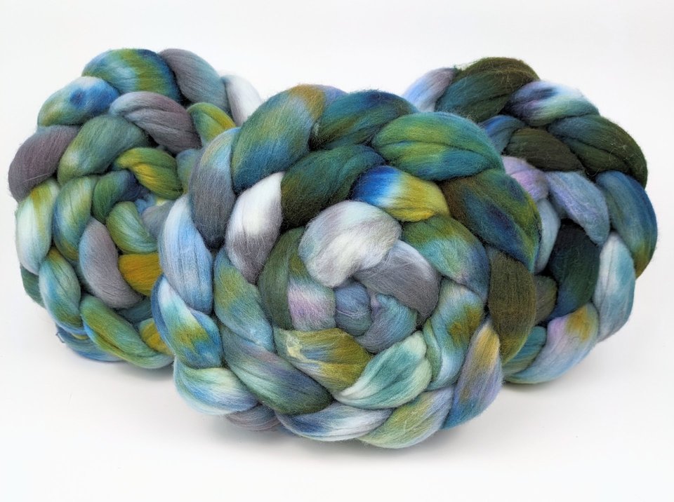 Hand Painted Top / Roving | Rambouillet | Riverbank 