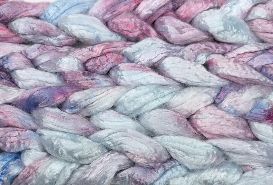 Hand Painted Top / Roving | Bamboo | Coronation 