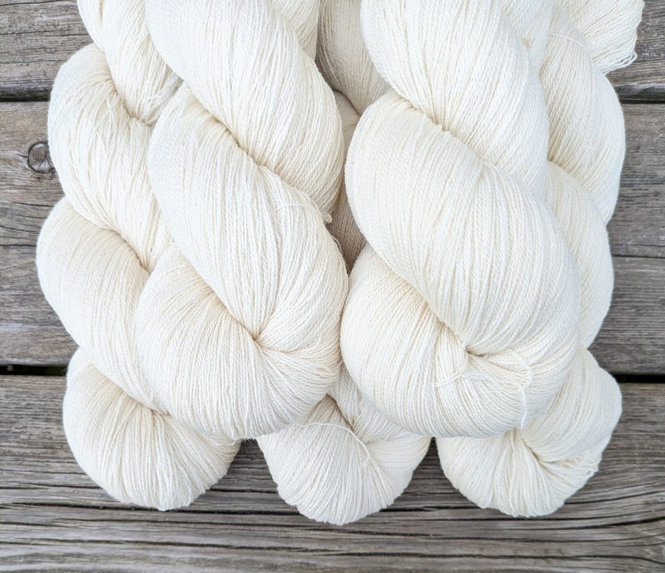Fingering Weight Yarn - SW Merino