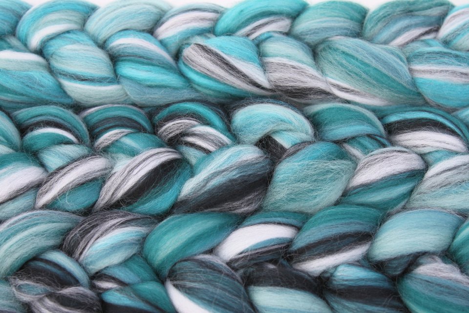 Merino Roving - Combed Top - Spinning Fiber - Custom Blended - Neptune Rising
