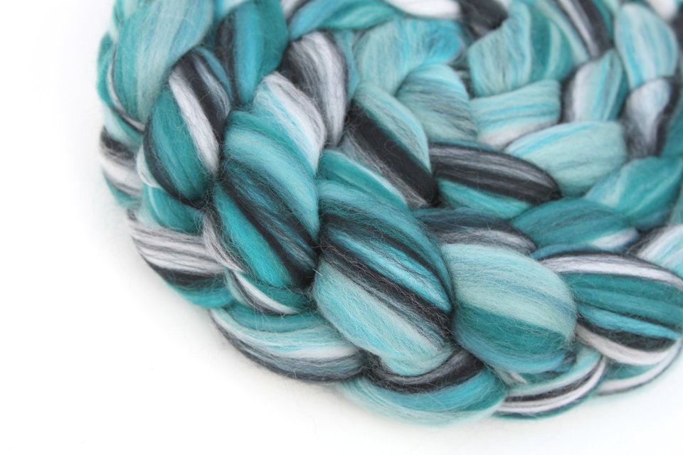 Merino Roving - Combed Top - Spinning Fiber - Custom Blended - Neptune Rising