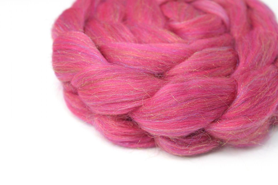 Merino / Firestar Roving - Combed Top - Commercially Blended - Spinning Fiber - Cream Soda